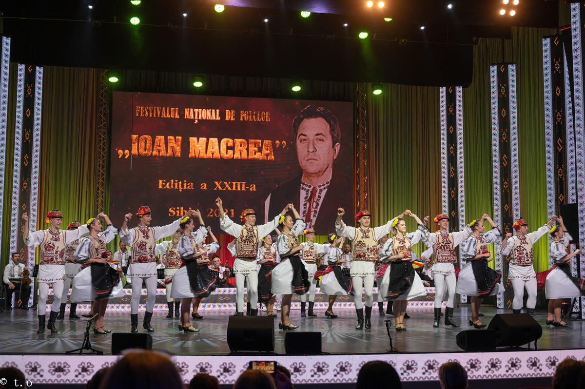 Mâine debutează a XXIV-a ediție a Festivalului „Ioan Macrea”