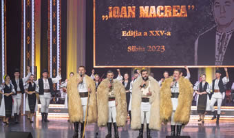 Festivalul „Ioan Macrea”: 25 de ediții celebrate prin 10 ore de spectacol,  alături de 1.500 de spectatori și 270.000 de internauți