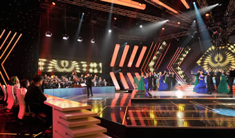 Maraton folcloric cu Junii Sibiului,  la prima ediție a Festivalului „Petrică Moise” și la finala „Vedeta Populară”