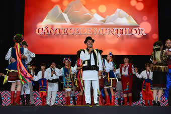 Festivalul „Cântecele Munților”, cel mai mare eveniment folcloric al verii la Sibiu